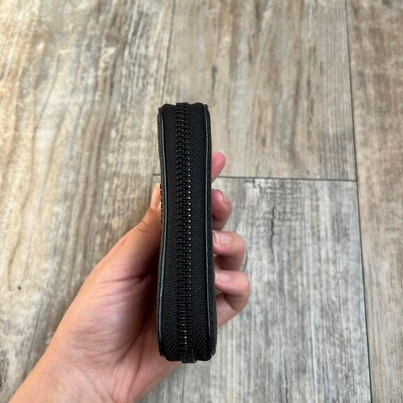 Charles & Keith Wallet Zip Women's Black - Picture 6 of 7